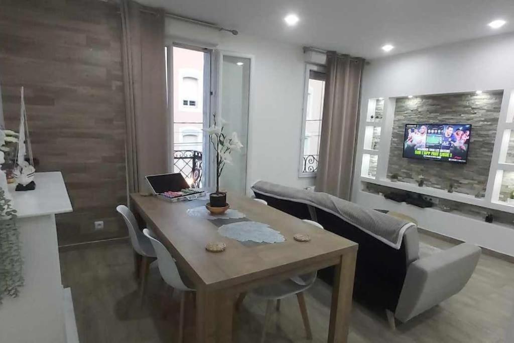 Les Suite Appartement A Chalon Sur Saone エクステリア 写真